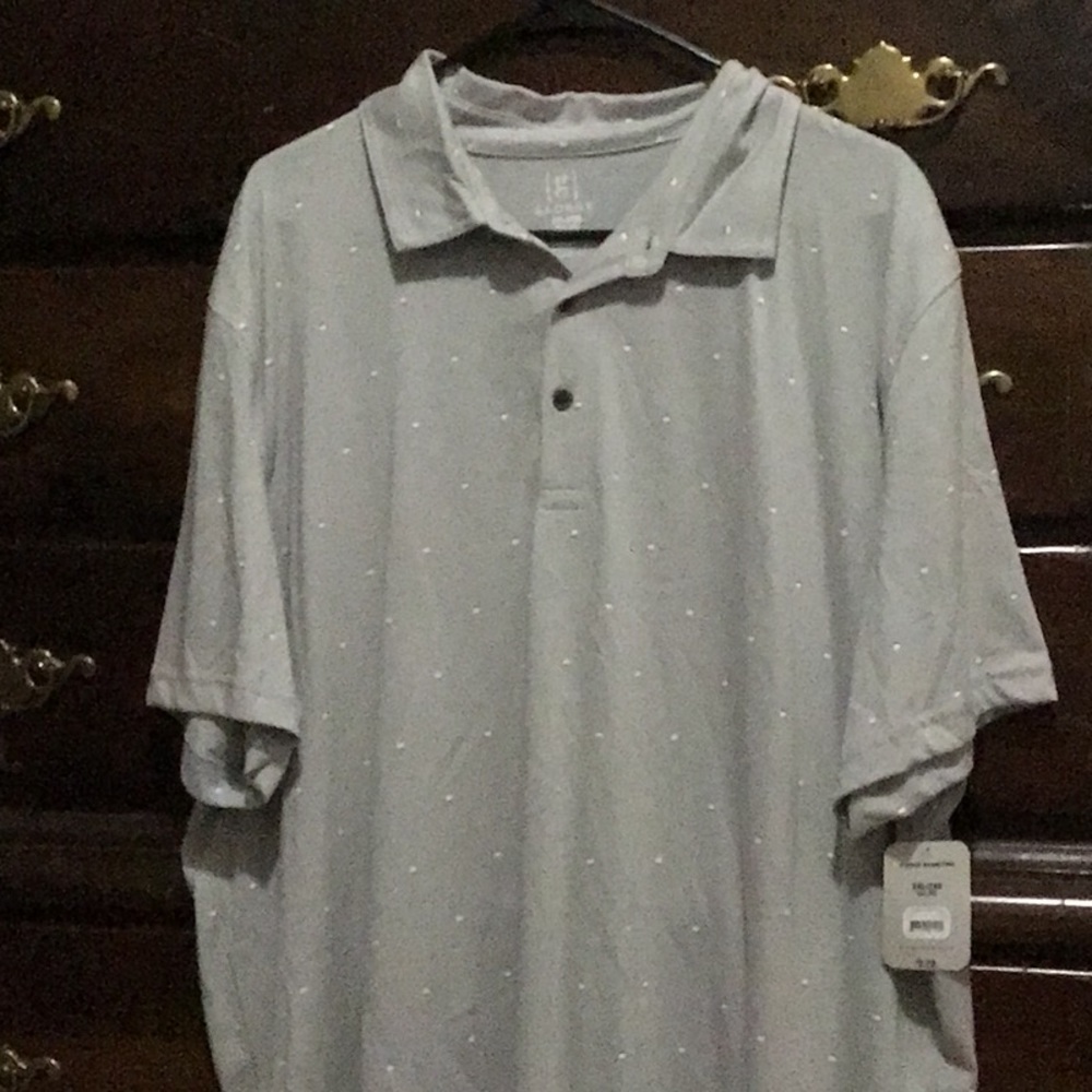 Grey spotted polo.